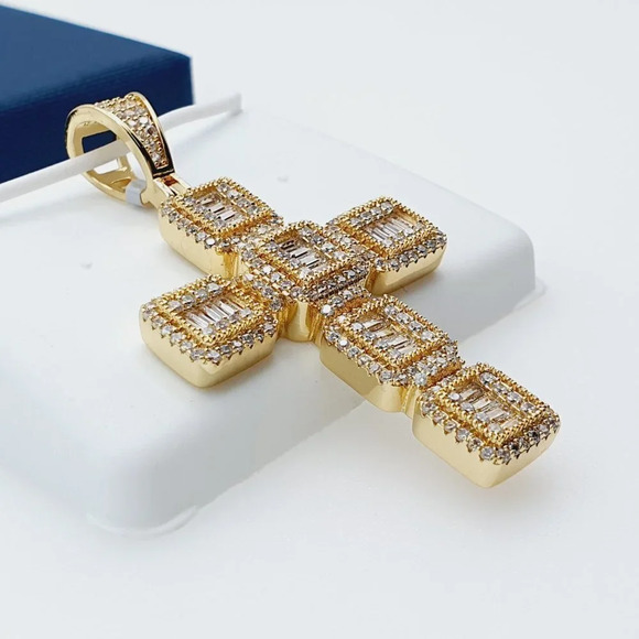 14K Gold Plated Cubic Zircon Pendant, EVBRS581 - Picture 9 of 10